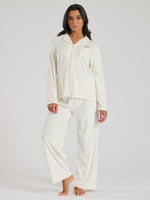 Load image into Gallery viewer, Ladies personalised velour long personalised pyjama set