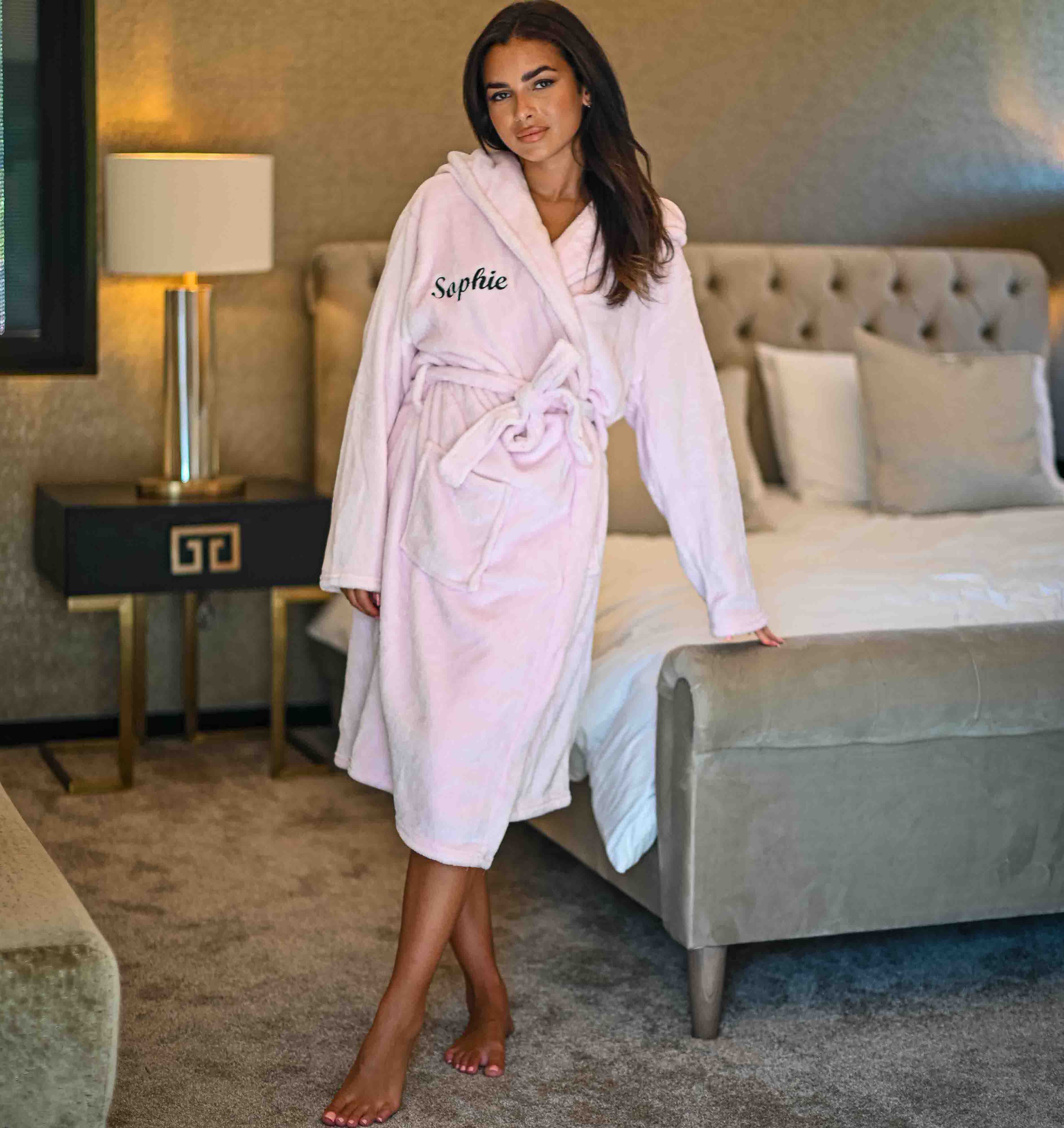 Ladies personalised hooded plush dressing gown XL (UK 14-16) / Light Pink Ladies personalised hooded plush dressing gown XL (UK 14-16) / Light Pink