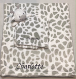 Load image into Gallery viewer, Babies personalised unisex giraffe comforter and blanket