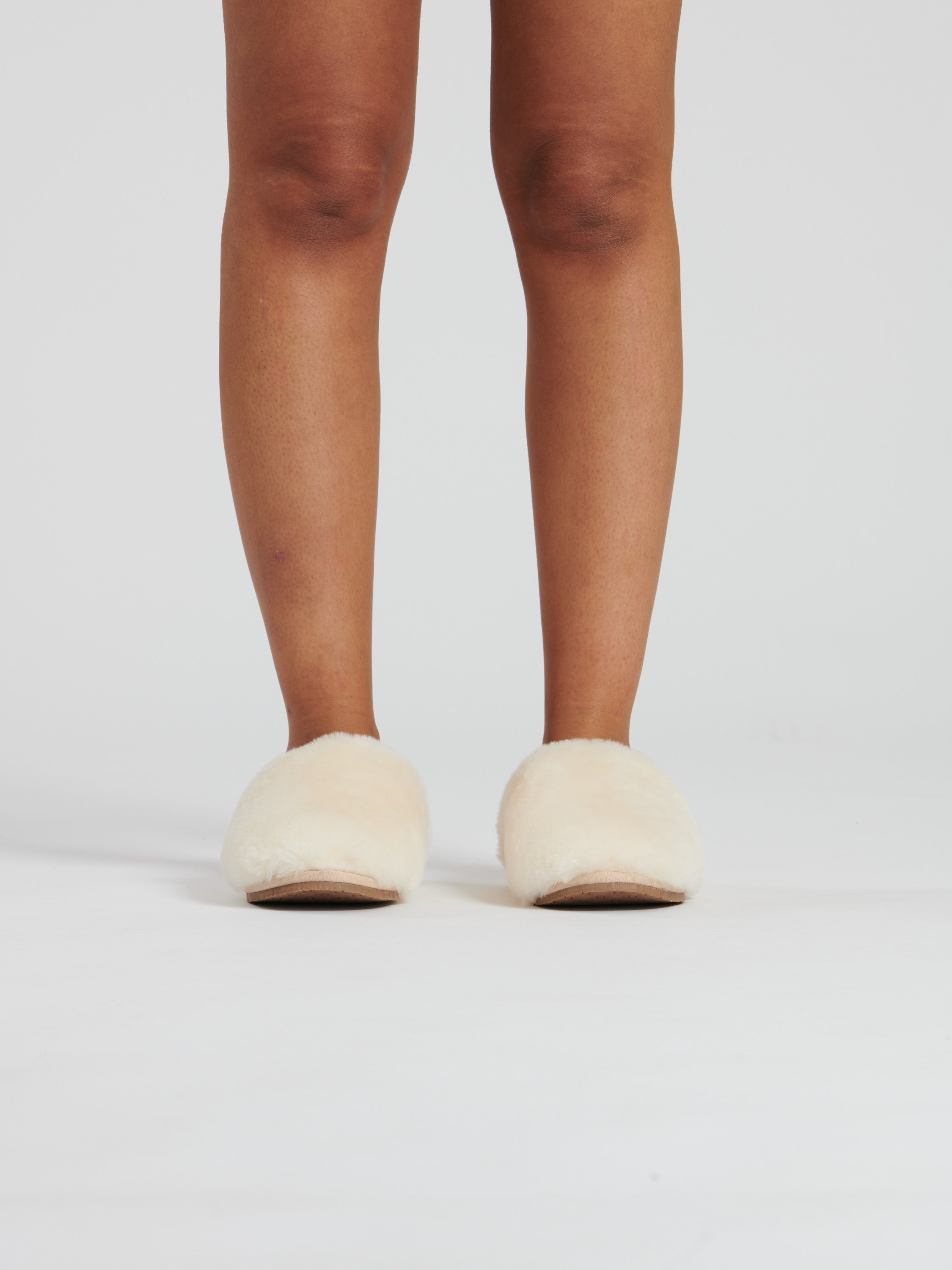 Lulabay ladies sheepskin slippers
