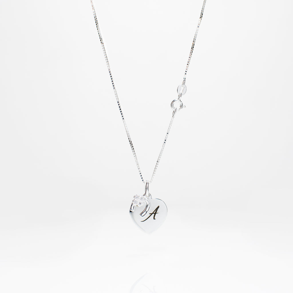 Womens heart shaped pendant horse shoe charm personalised necklace