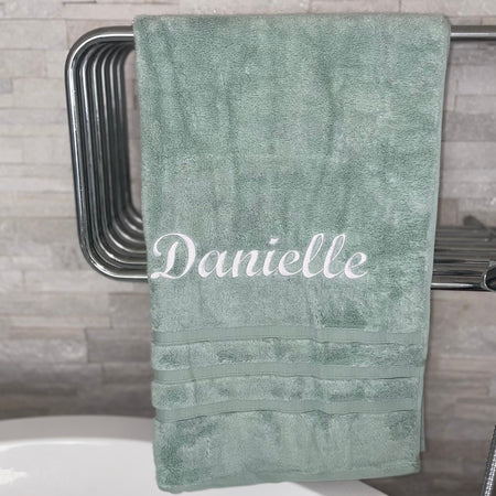 Mr and Mrs personalised towels | personalised wedding towel set | embroidered Egyptian cotton towels