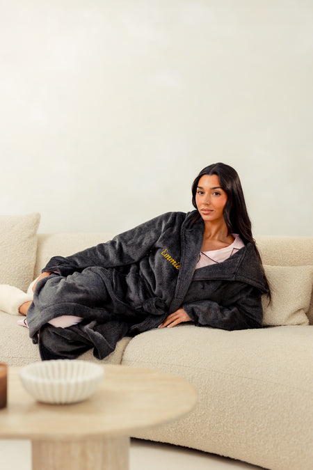 personalised Mr & Mrs couples robes | personalised matching Mr & Mrs robes navy