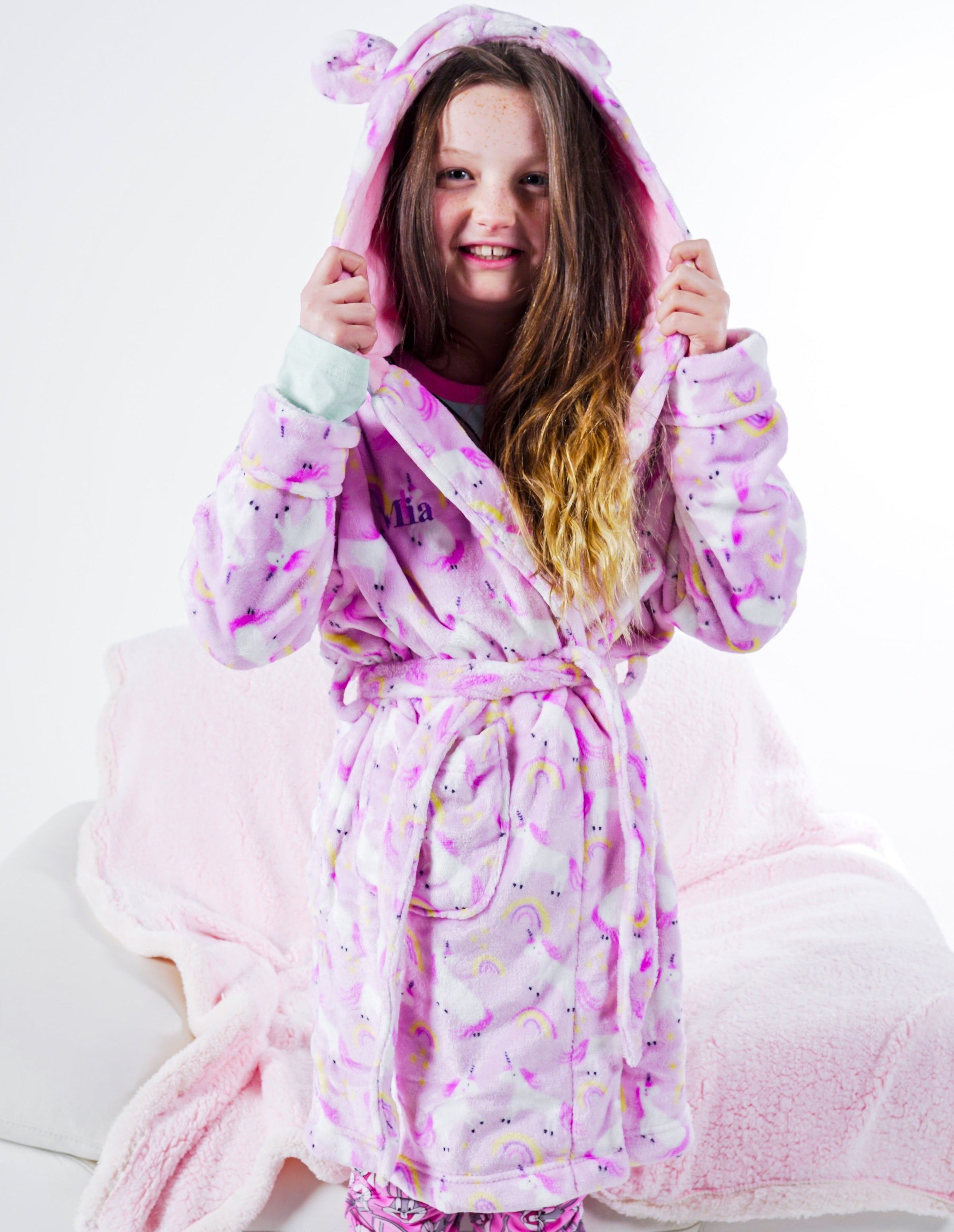 Unicorn-Designed Dressing Gown of Plush for Adults