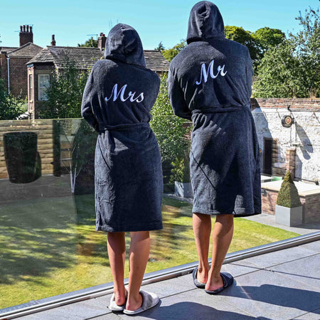 personalised Mr & Mrs couples robes | personalised matching Mr & Mrs robes navy