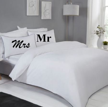 mr and mrs personalised bedding set | personalised contrast piped duvet set | personalised couples bedding | personalised pillowcase bedding set
