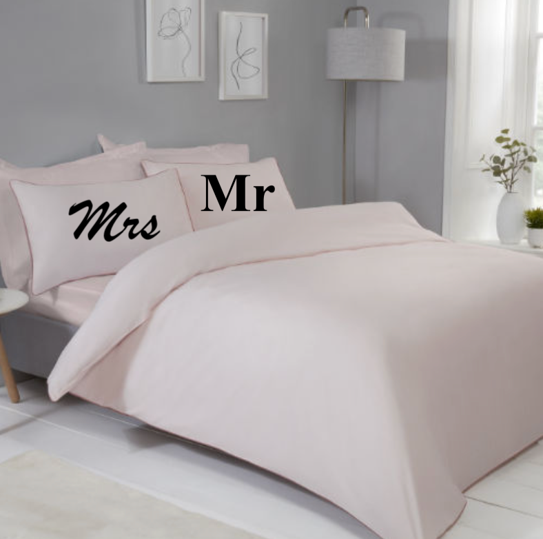 mr and mrs personalised bedding set | personalised contrast piped duvet set | personalised couples bedding | personalised pillowcase bedding set